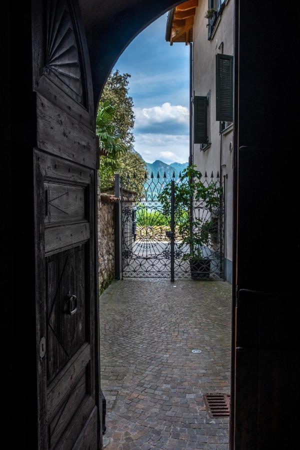 Happy Guest Apartments - Lake And Passion Riva di Solto Exterior photo